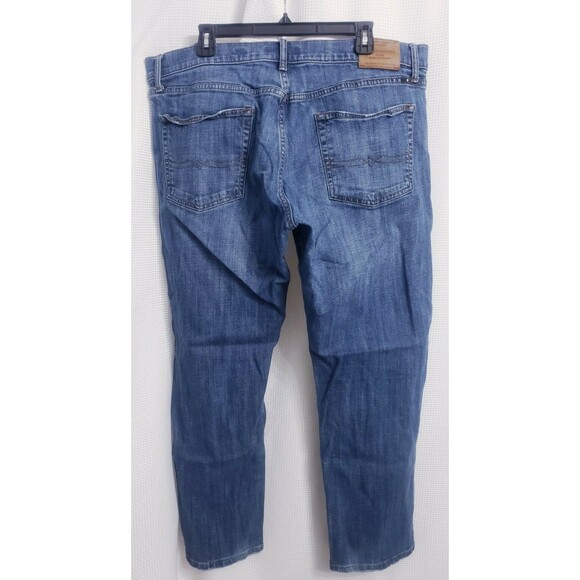 Lucky Brand 221 Straight Jeans Men's size 40x30 - Picture 2 of 5